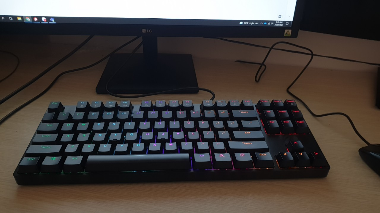 Viết bài này, đổi bàn phím luôn!